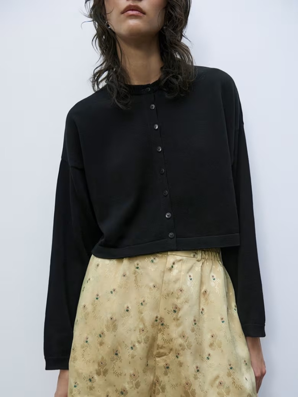 Cordera Cotton Cropped Cardigan in Black OS One Size